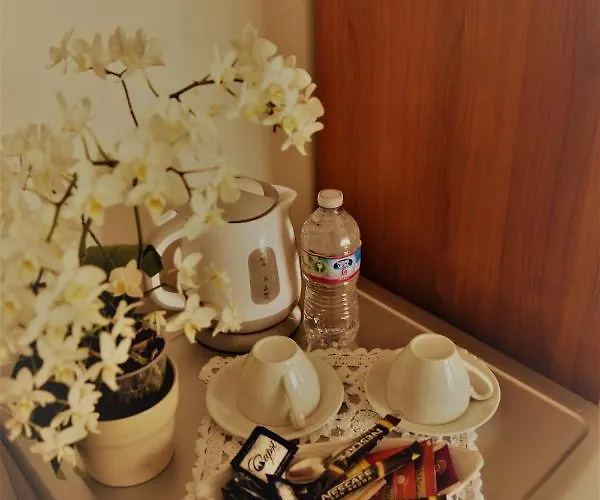 Bed & Breakfast Oasi Di Damecuta 3*